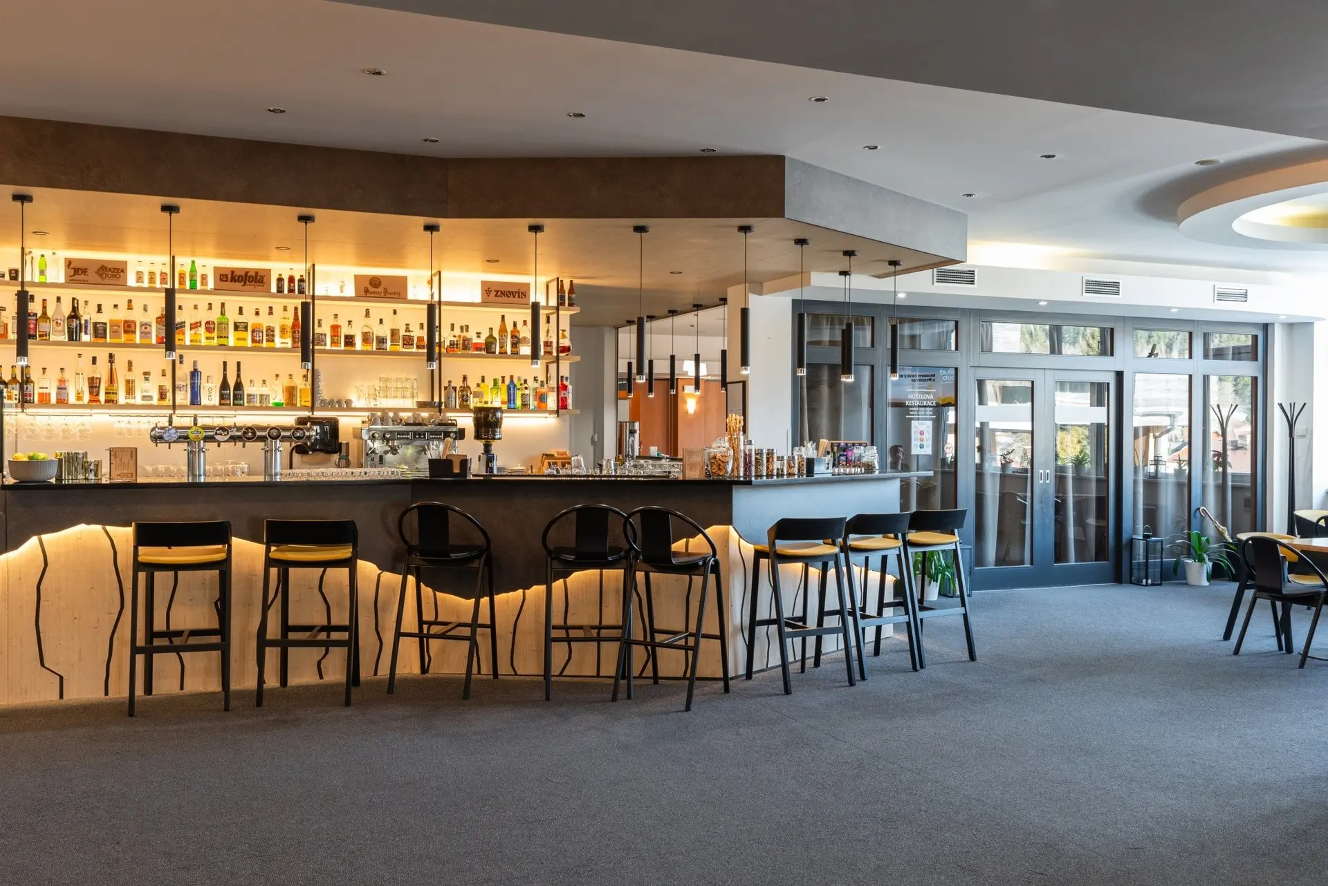 Hotelový bar